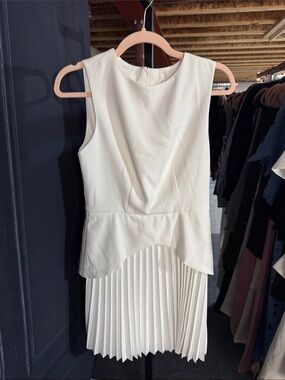 Commense White Sleeveless Pleated-Hem Mini Dress